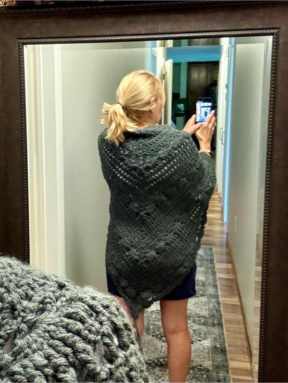 Women's Crochet Open-Front Shawl - Charcoal Gray - Picture 7 of 8